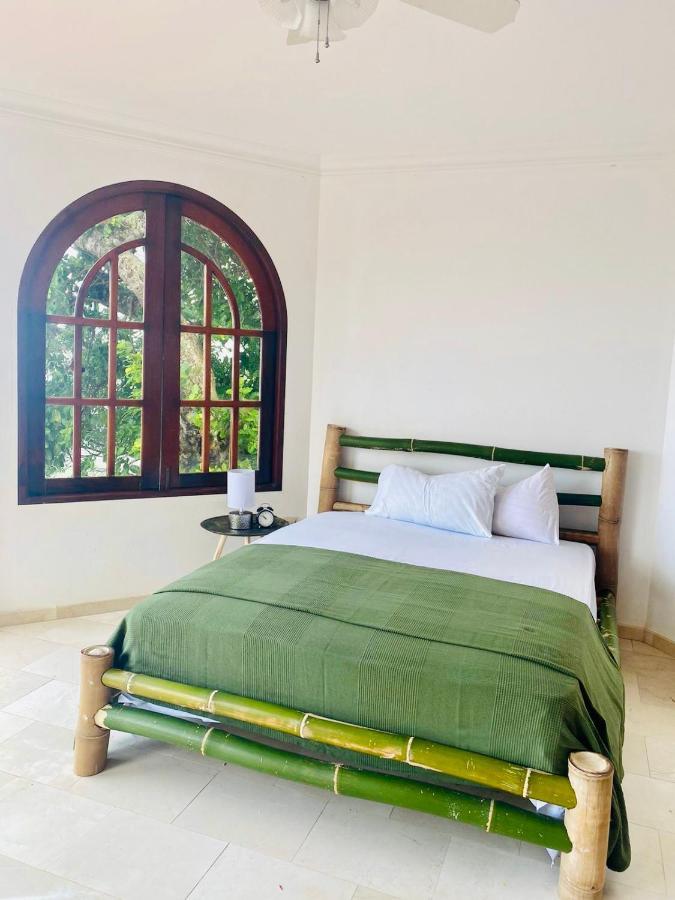 El Castillo Tropical Cabrera Extérieur photo