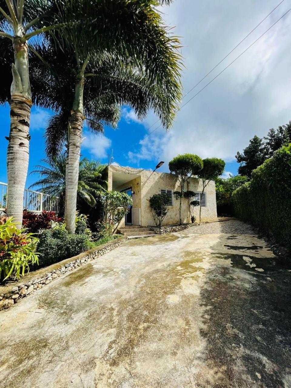 El Castillo Tropical Cabrera Extérieur photo